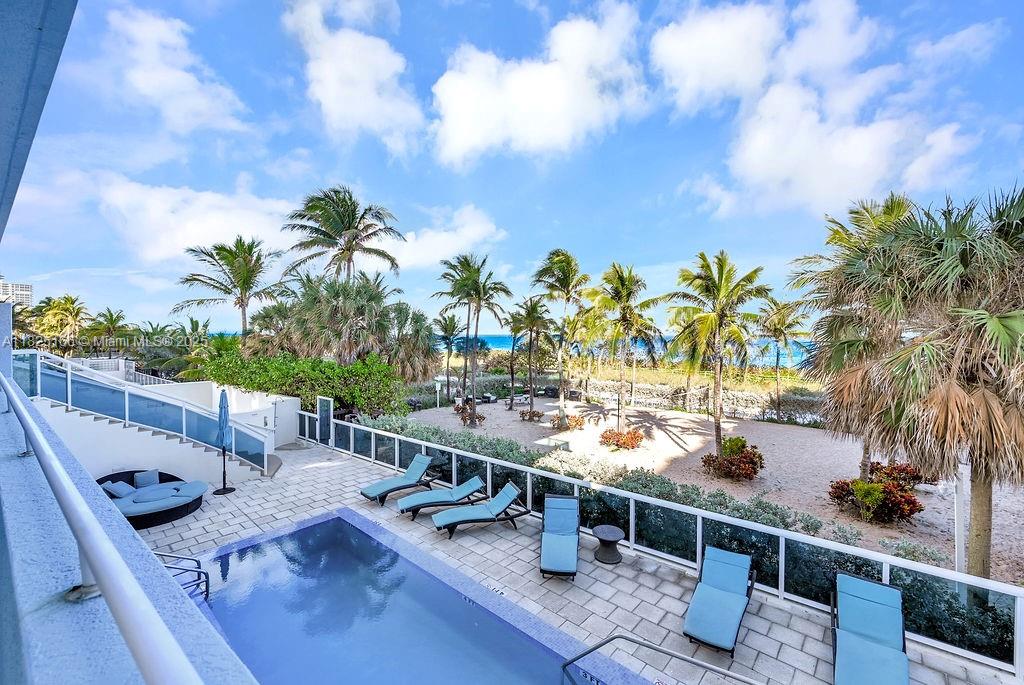 image The Waverly At Surfside45