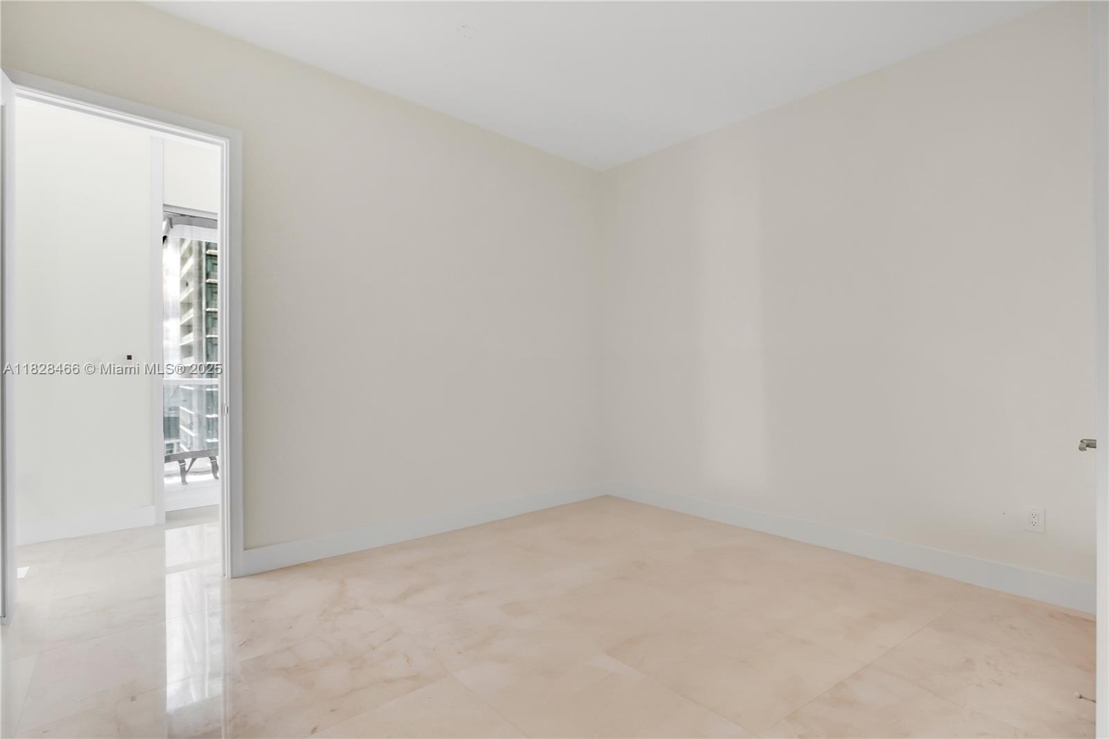 image Four Season Residences16