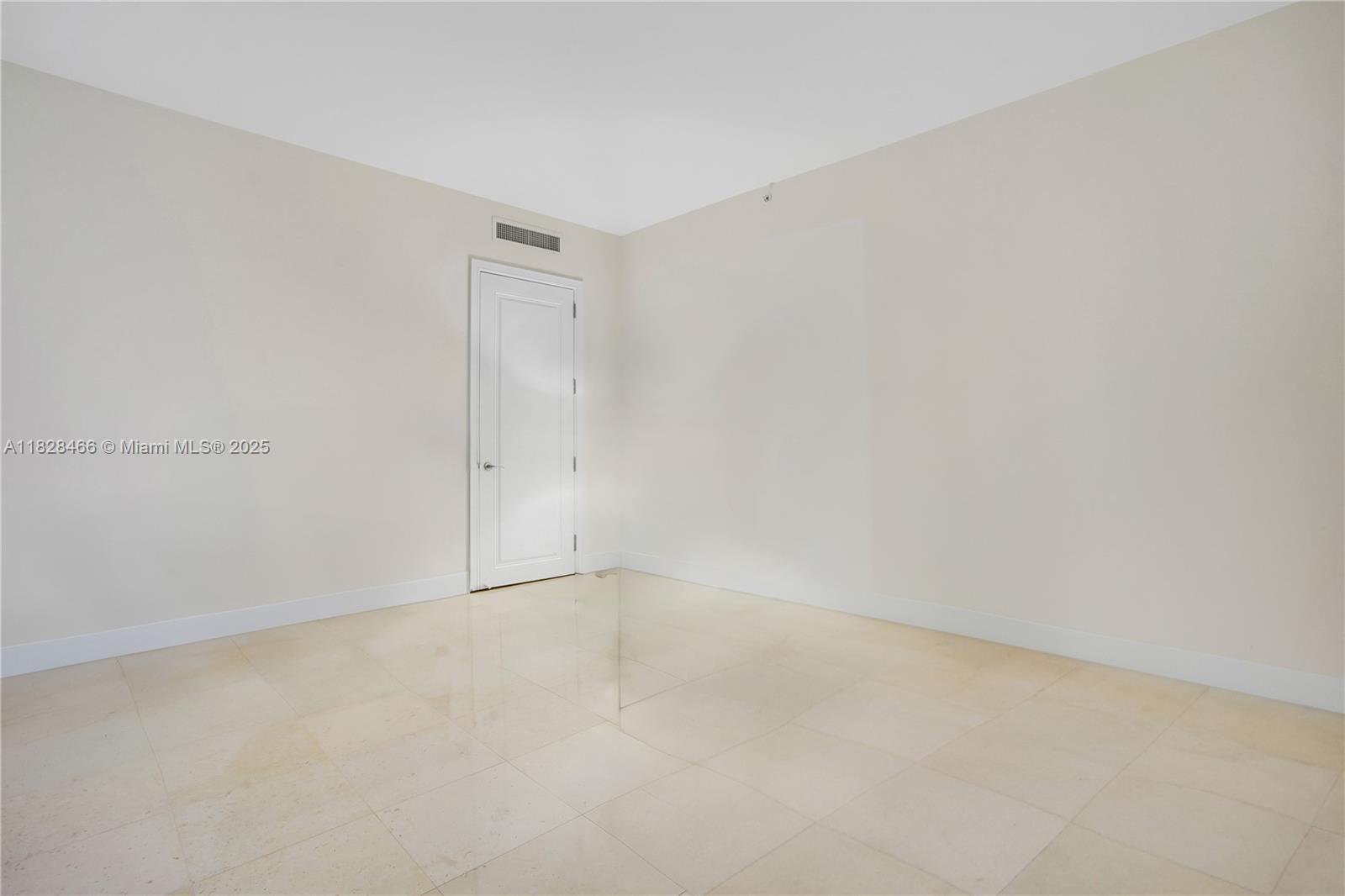 image Four Season Residences17