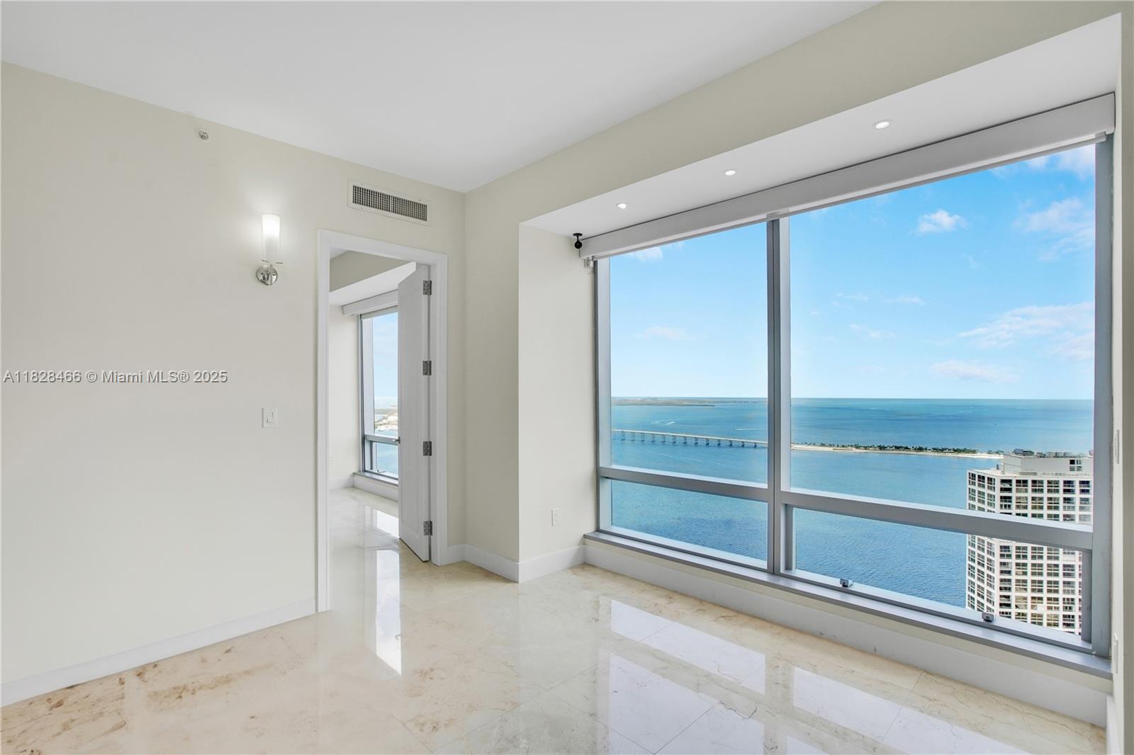 image Four Season Residences18