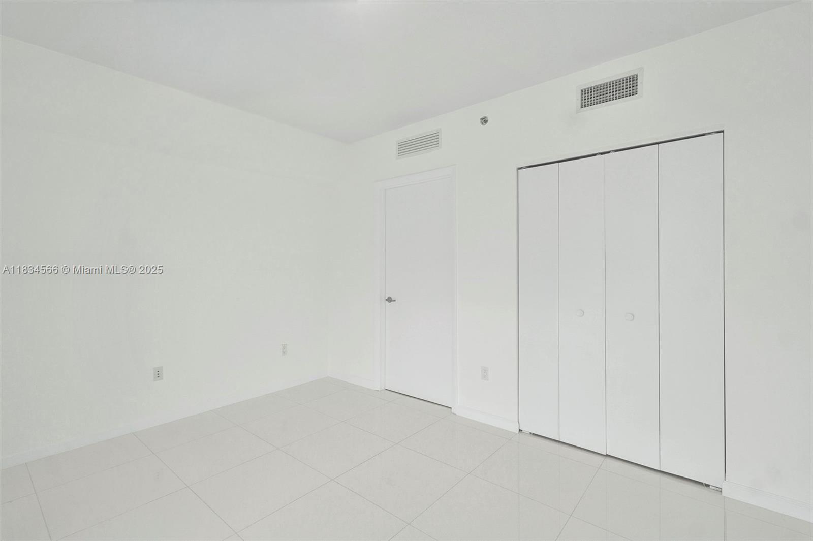 image Icon Brickell16