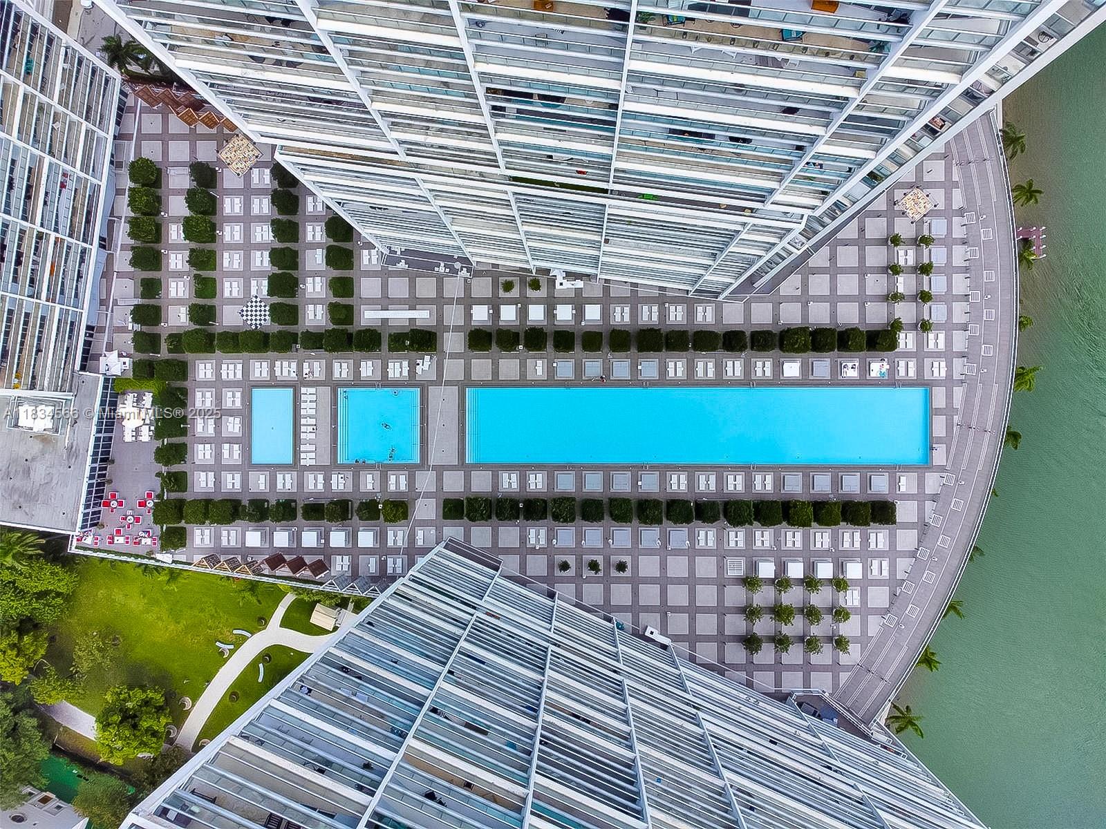 image Icon Brickell26