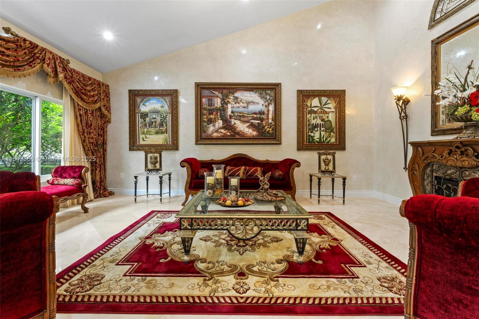 185 SW 130th Ave Miami, FL 33184