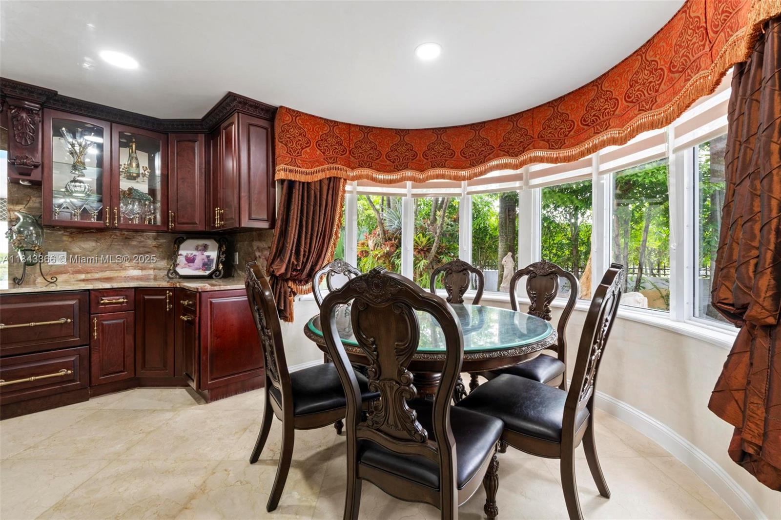 185 SW 130th Ave Miami, FL 33184