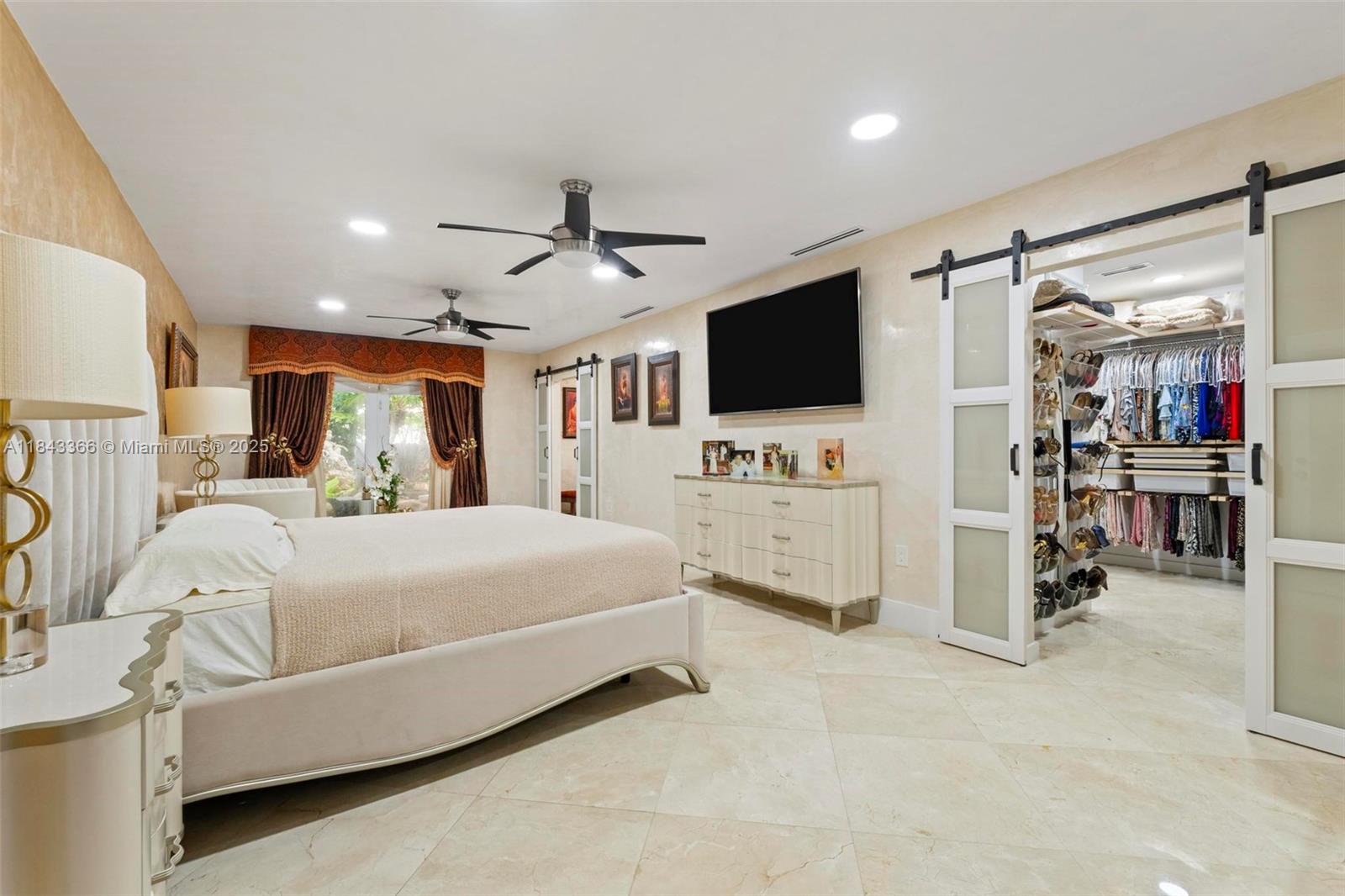 185 SW 130th Ave Miami, FL 33184