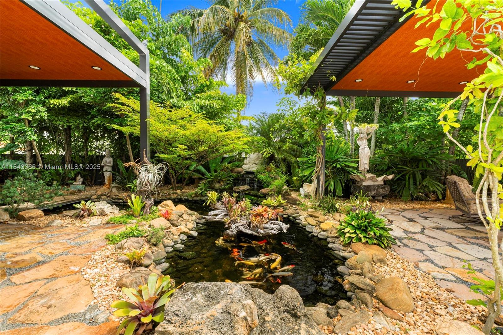 185 SW 130th Ave Miami, FL 33184