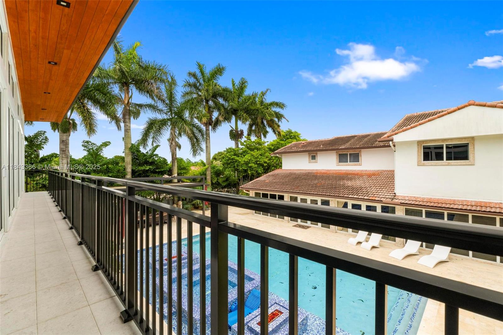 185 SW 130th Ave Miami, FL 33184