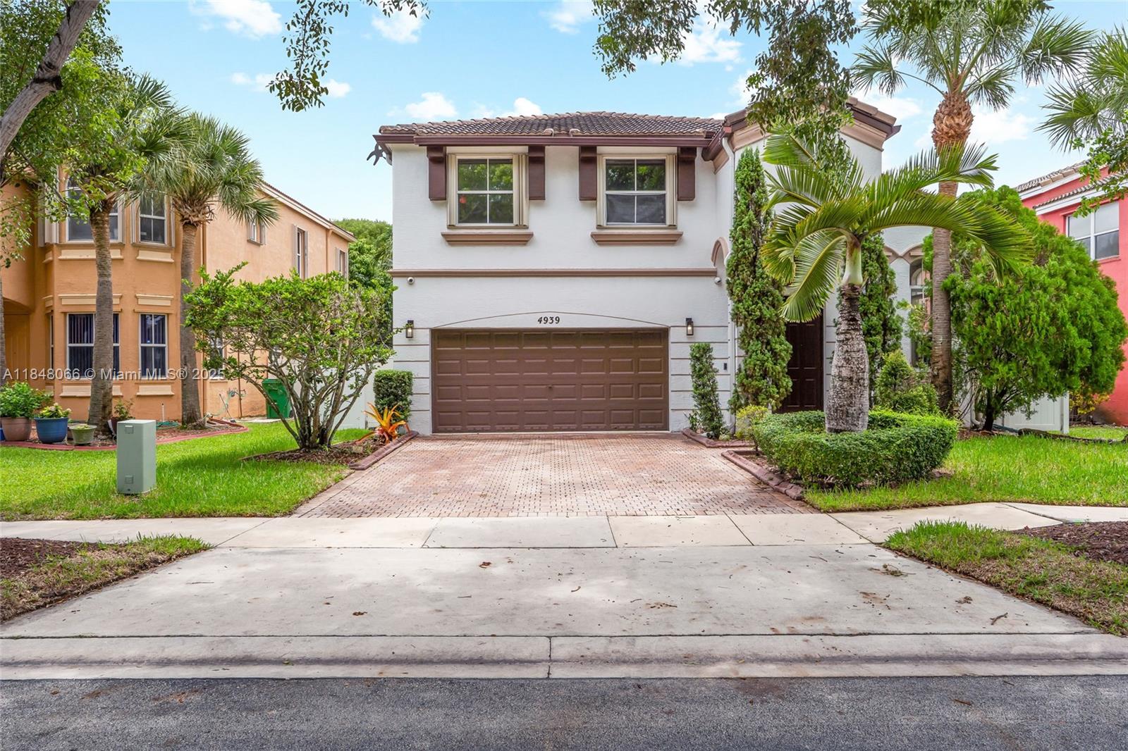 4939 SW 164th Ave