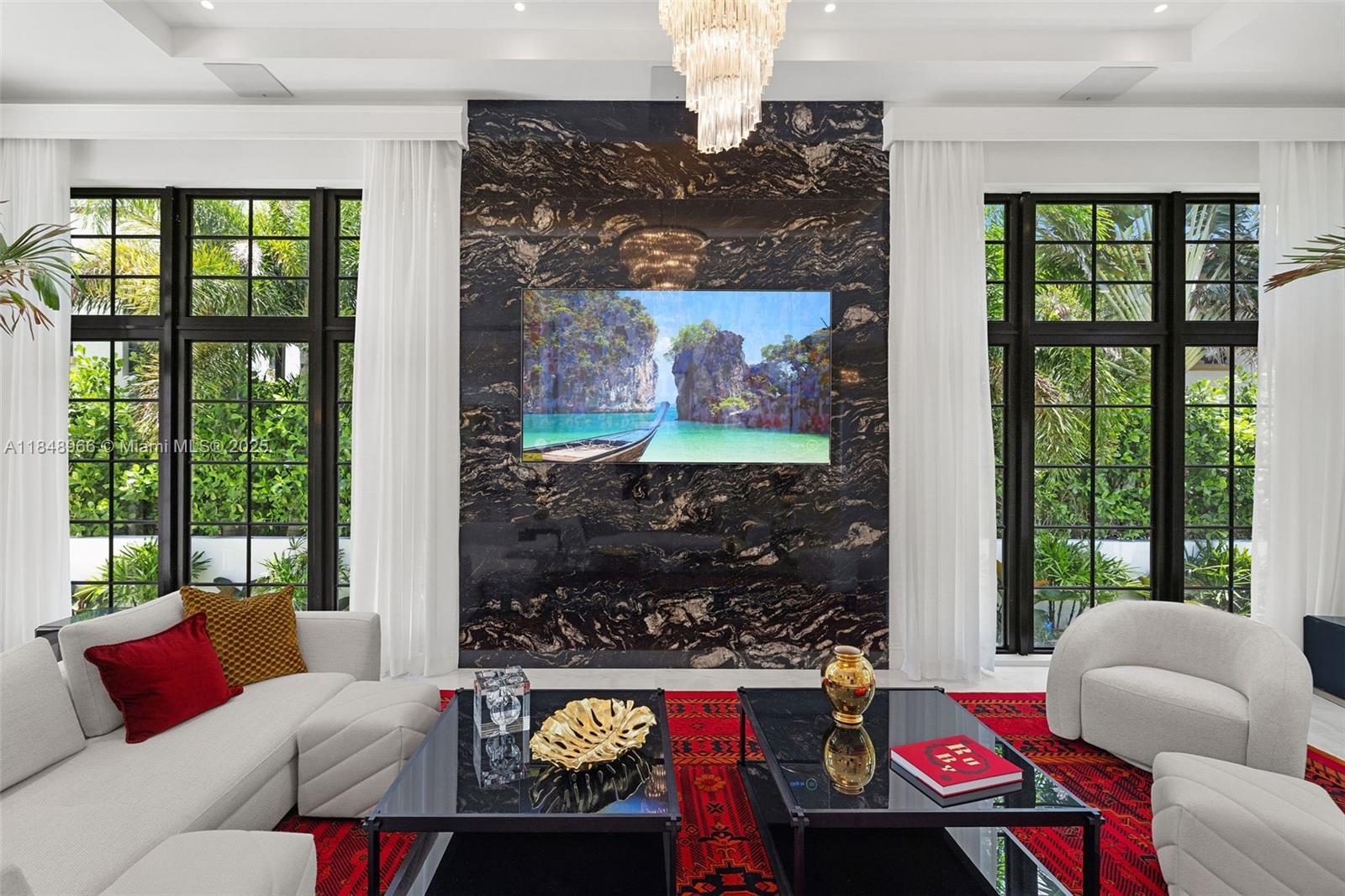 2321 N Bay Rd Miami Beach, FL 33140