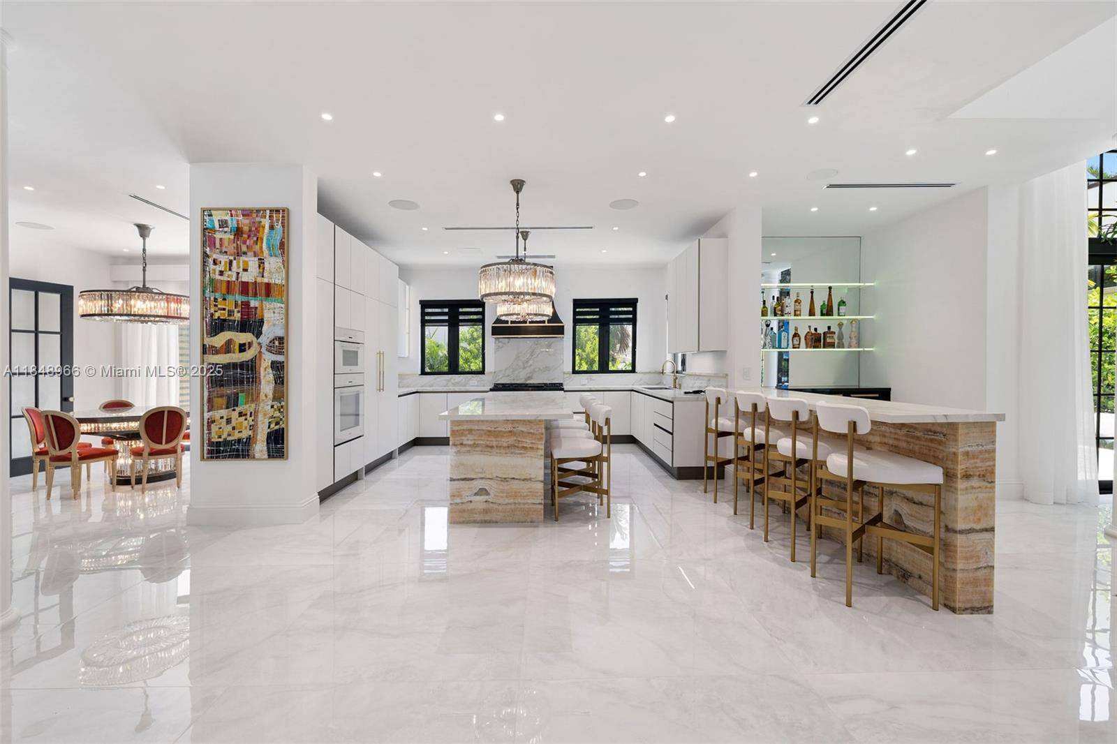 2321 N Bay Rd Miami Beach, FL 33140