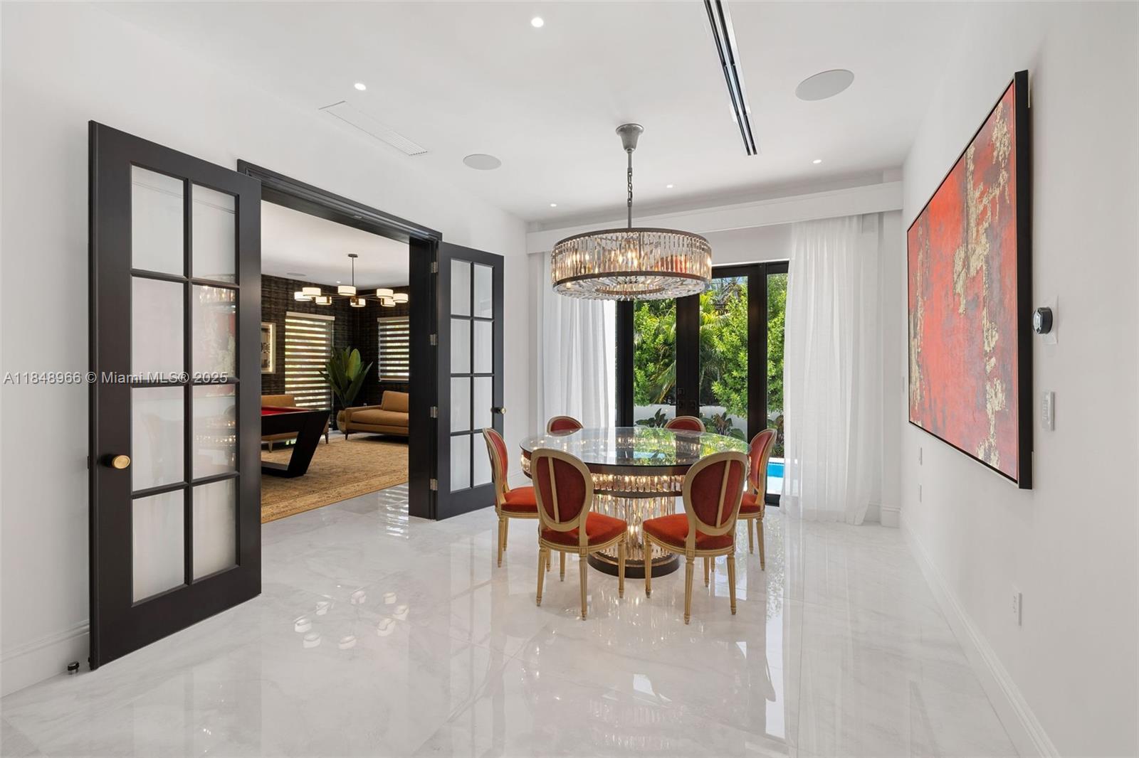 2321 N Bay Rd Miami Beach, FL 33140