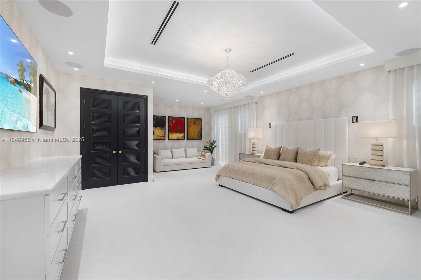 2321 N Bay Rd Miami Beach, FL 33140