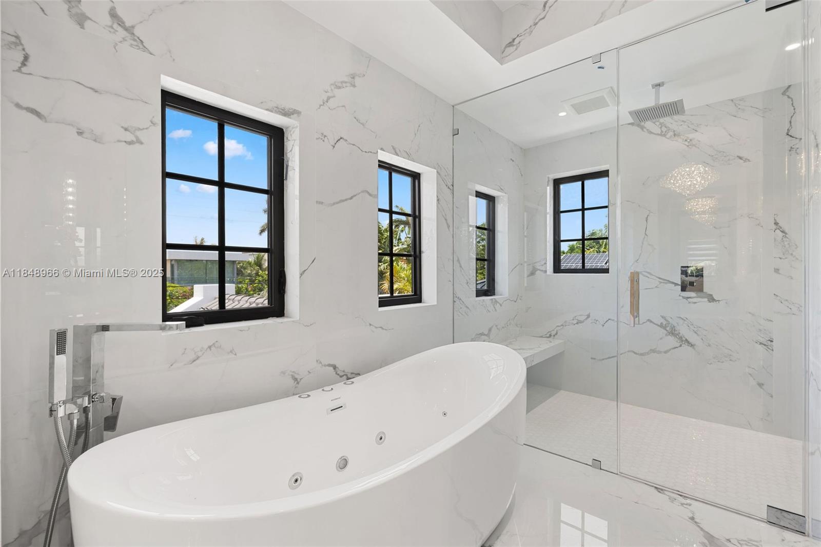 2321 N Bay Rd Miami Beach, FL 33140