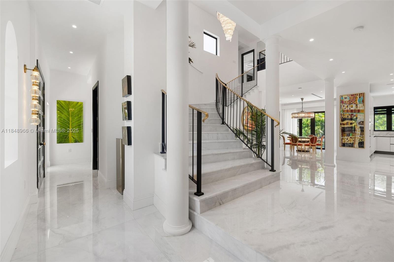 2321 N Bay Rd Miami Beach, FL 33140