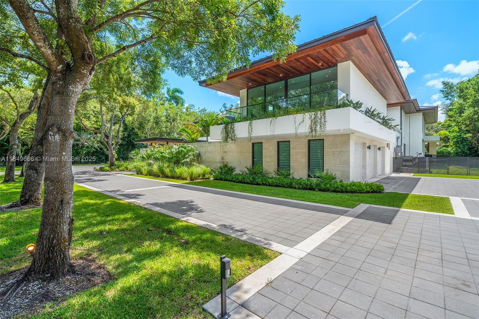 10840 Old Cutler Rd Coral Gables, FL 33156 10840 Old Cutler Rd Coral Gables, FL 33156