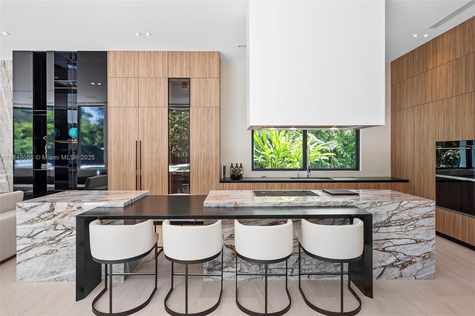 10840 Old Cutler Rd Coral Gables, FL 33156 10840 Old Cutler Rd Coral Gables, FL 33156