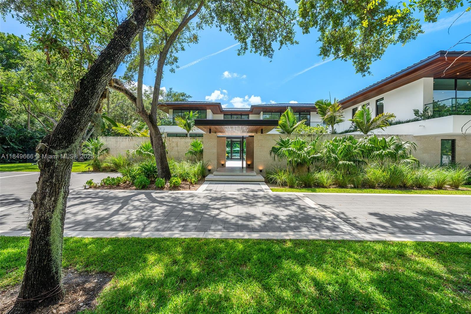 10840 Old Cutler Rd Coral Gables, FL 33156 10840 Old Cutler Rd Coral Gables, FL 33156
