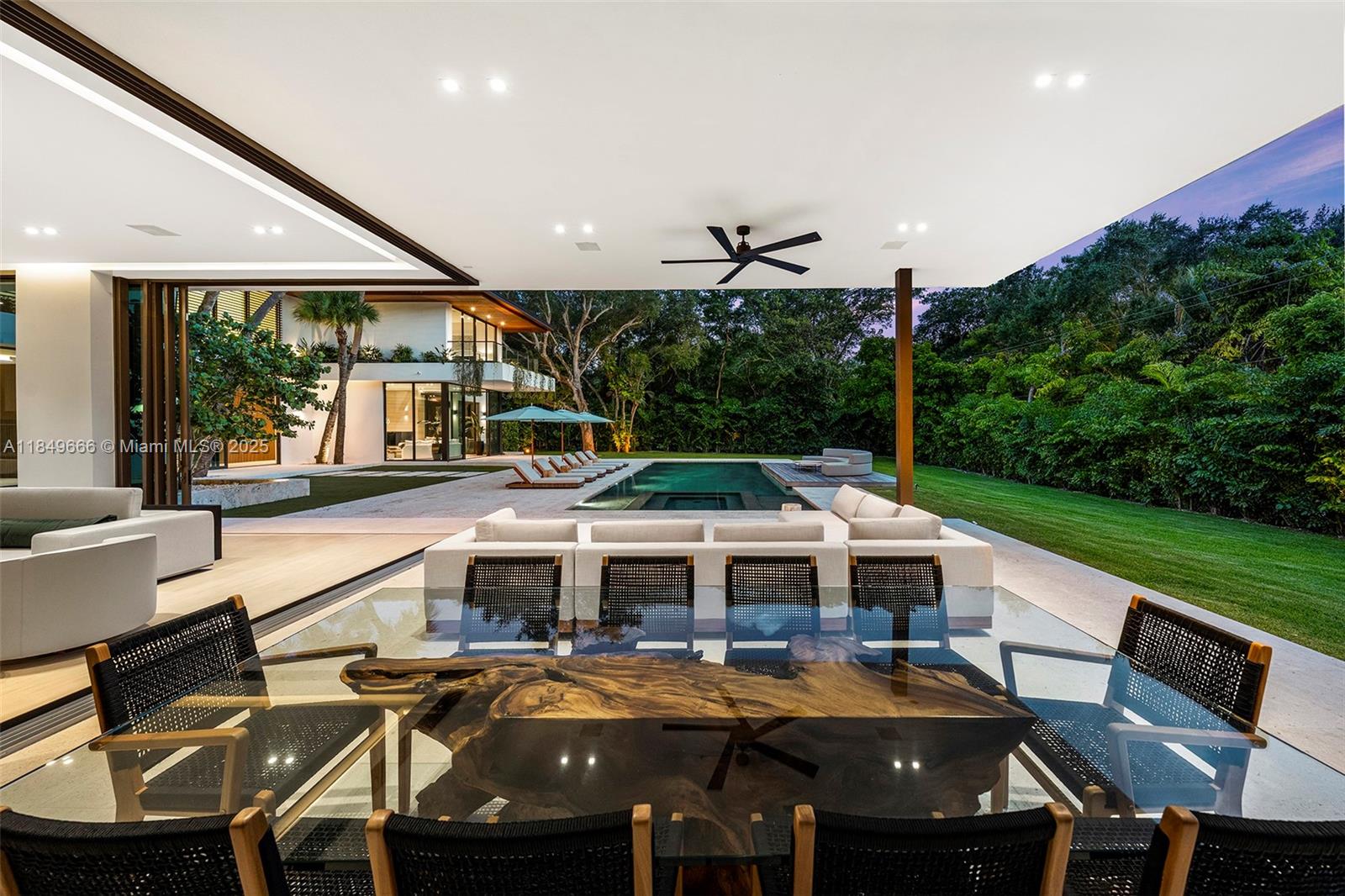 10840 Old Cutler Rd Coral Gables, FL 33156 10840 Old Cutler Rd Coral Gables, FL 33156