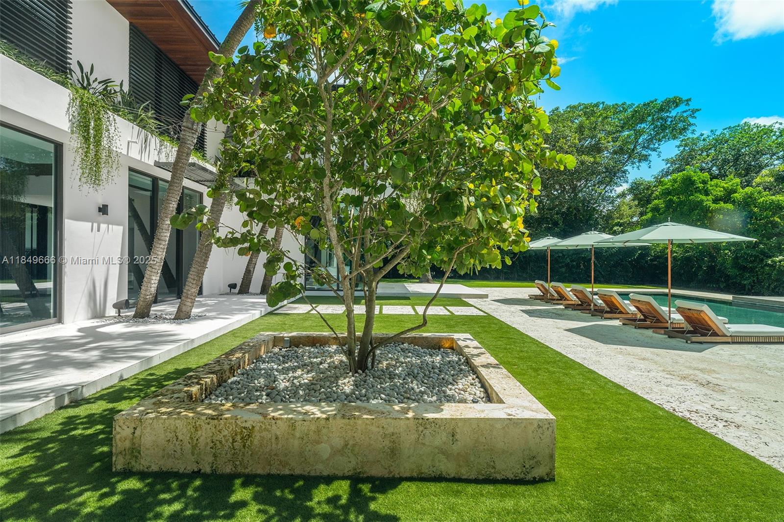 10840 Old Cutler Rd Coral Gables, FL 33156 10840 Old Cutler Rd Coral Gables, FL 33156