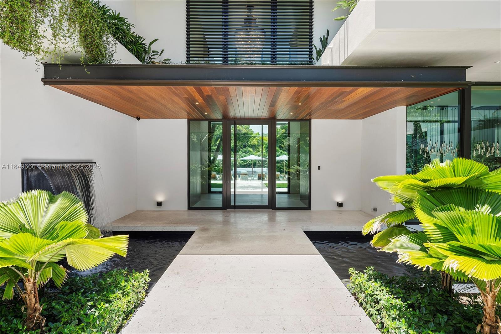 10840 Old Cutler Rd Coral Gables, FL 33156 10840 Old Cutler Rd Coral Gables, FL 33156