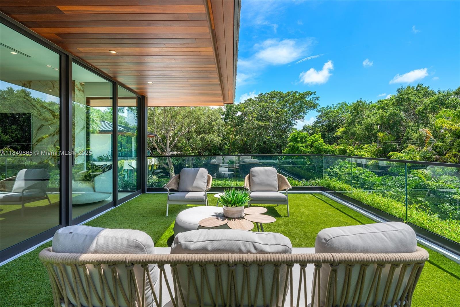 10840 Old Cutler Rd Coral Gables, FL 33156 10840 Old Cutler Rd Coral Gables, FL 33156