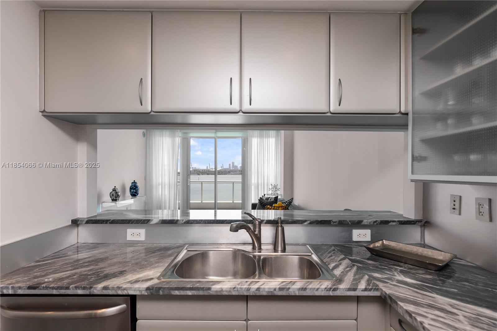 image Bentley Bay North12