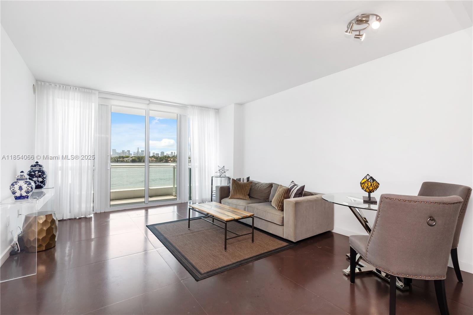 image Bentley Bay North6