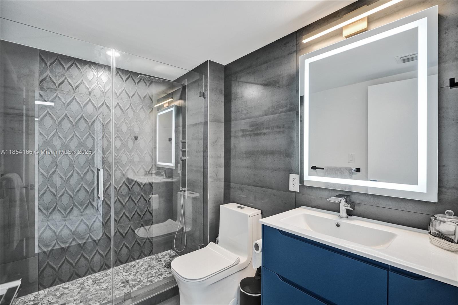 image The Floridian Condo15