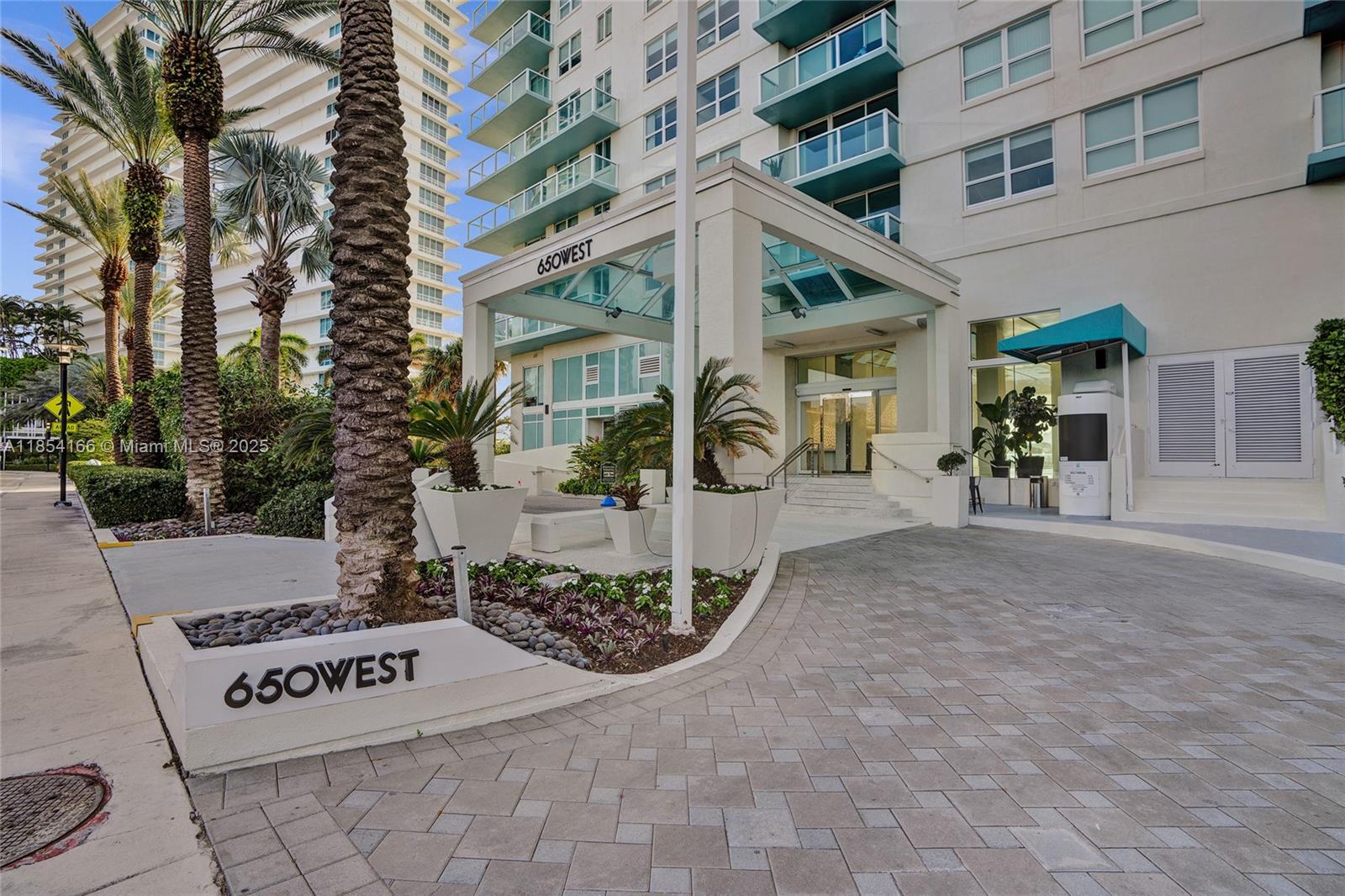 image The Floridian Condo25