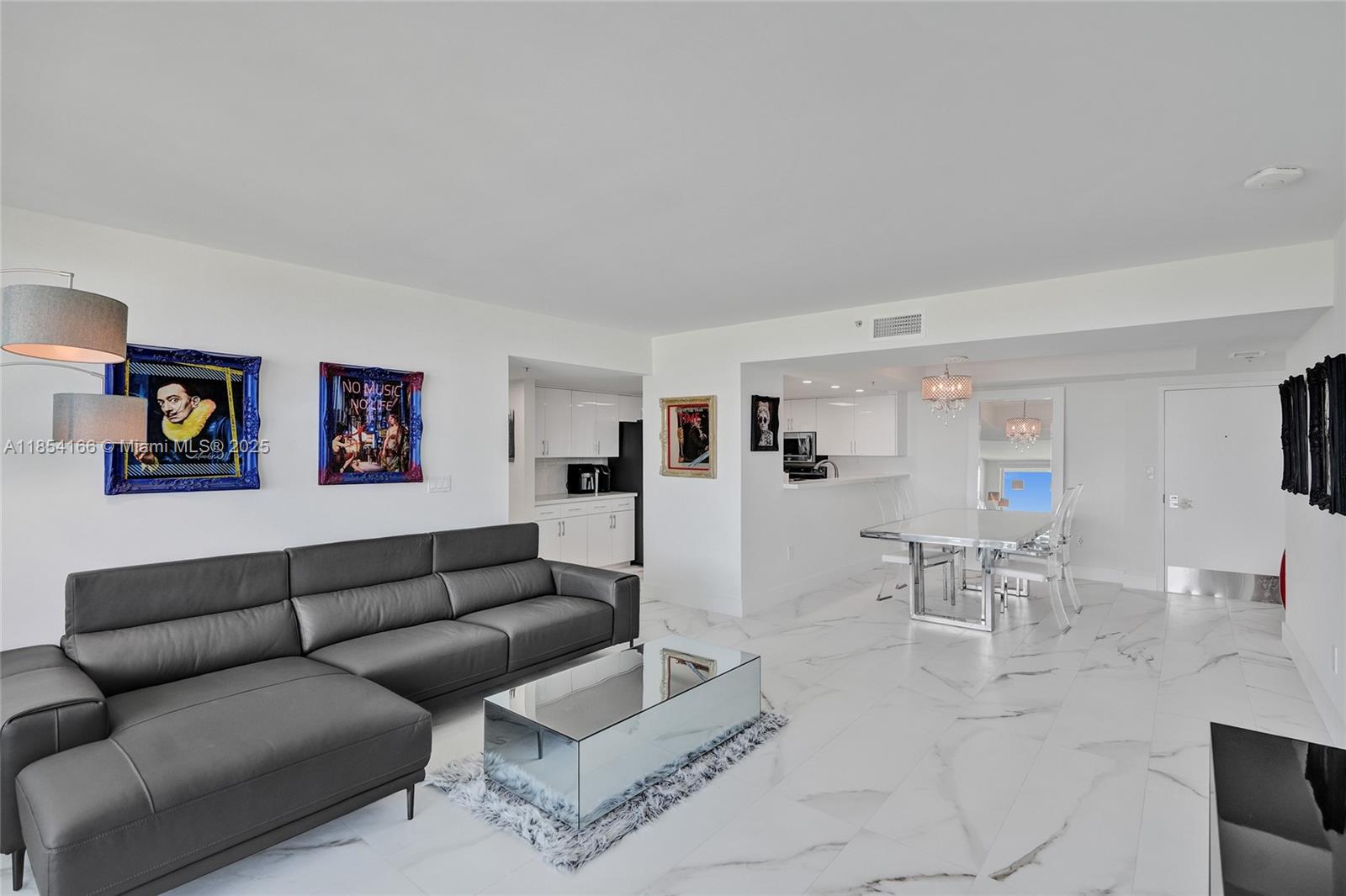 image The Floridian Condo8