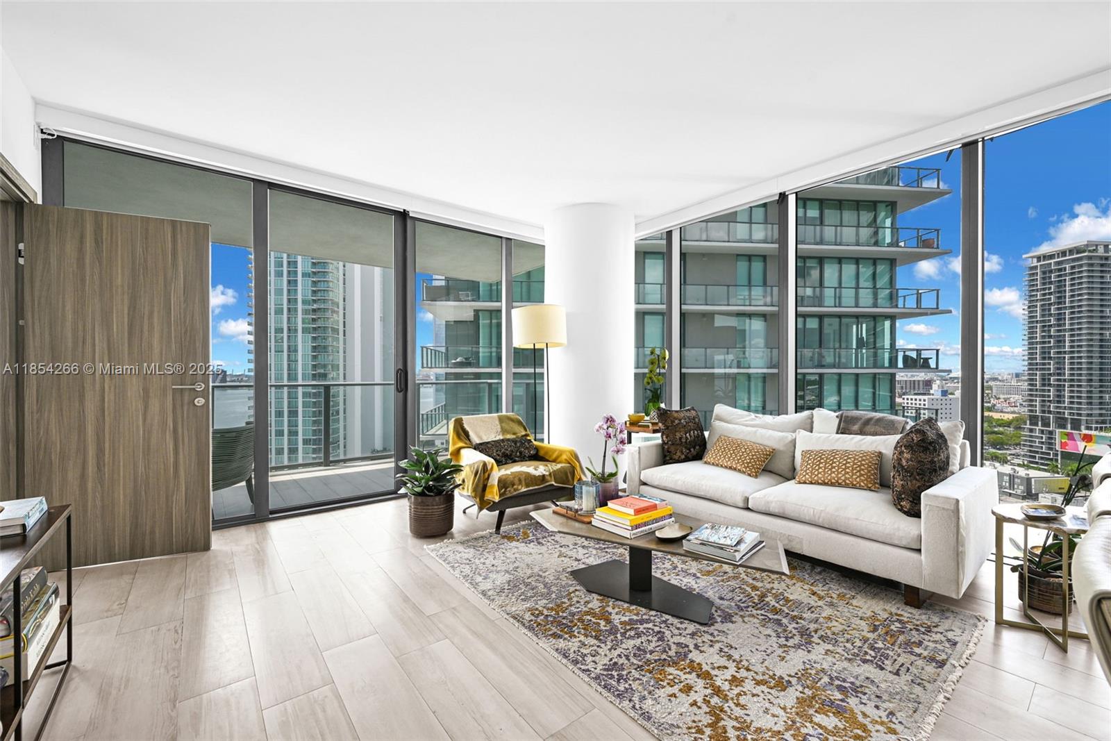 image Paraiso Bay Condo9