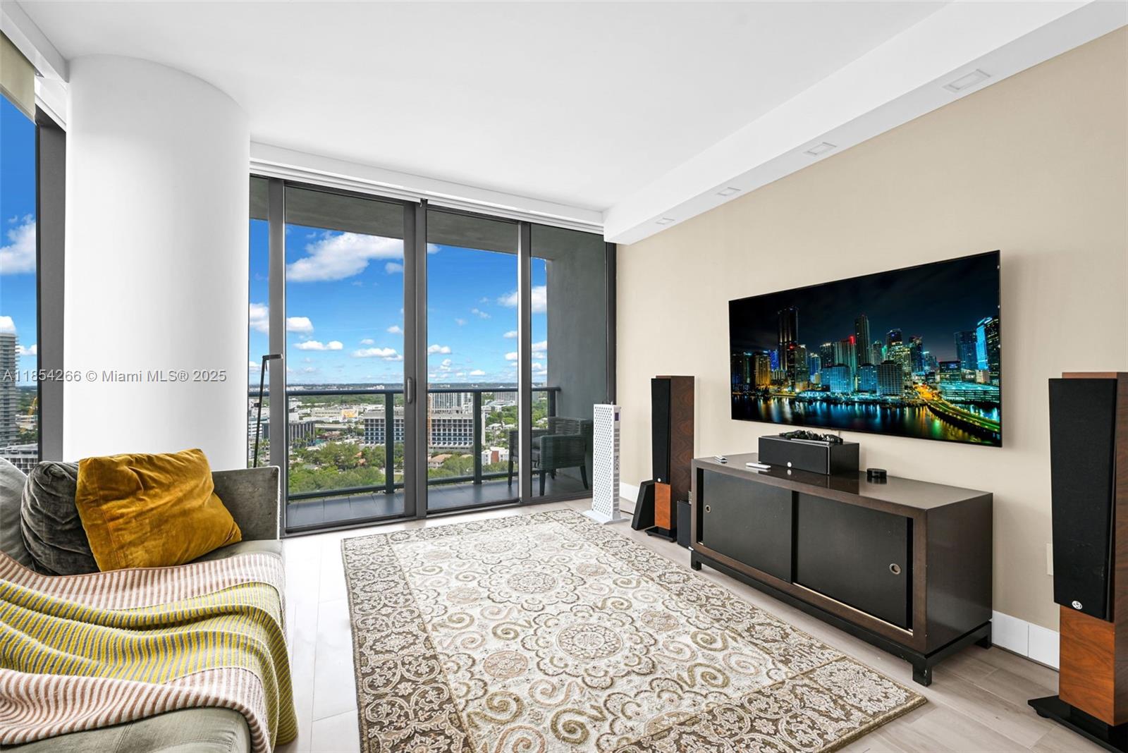 image Paraiso Bay Condo24