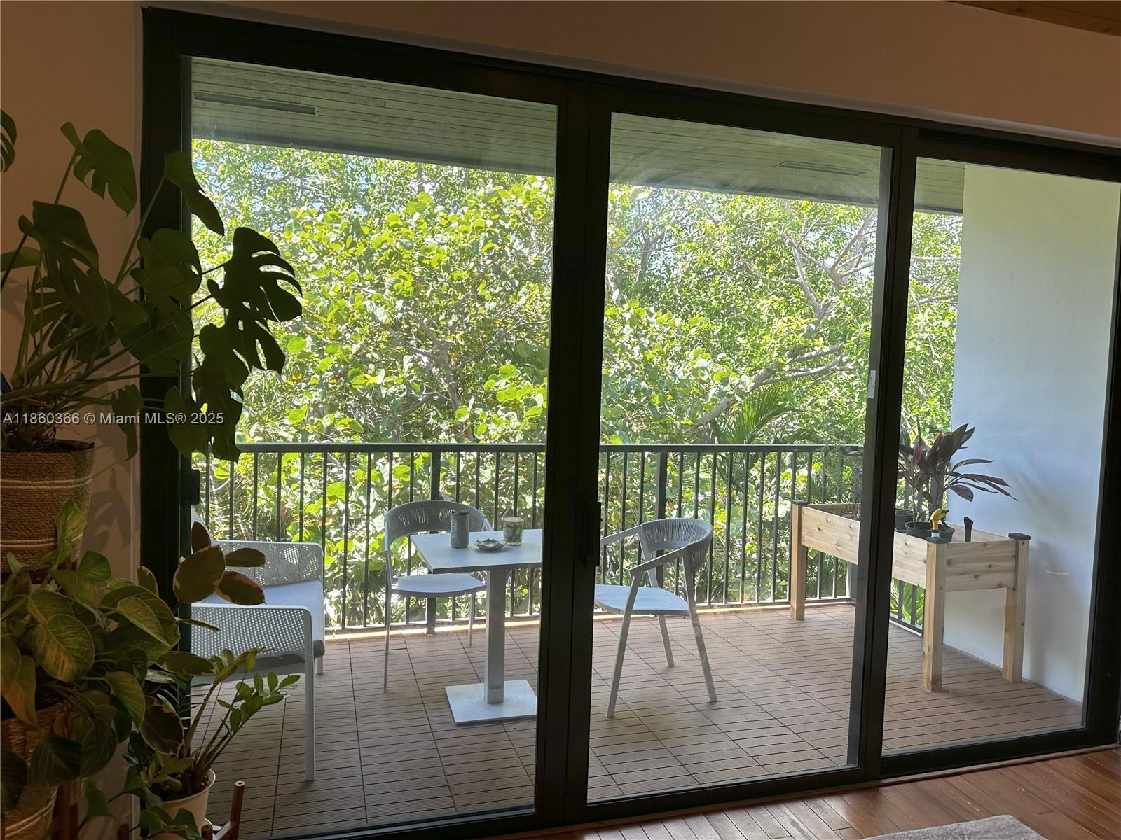 55 Ocean Ln Dr #4020 Key Biscayne, FL 33149