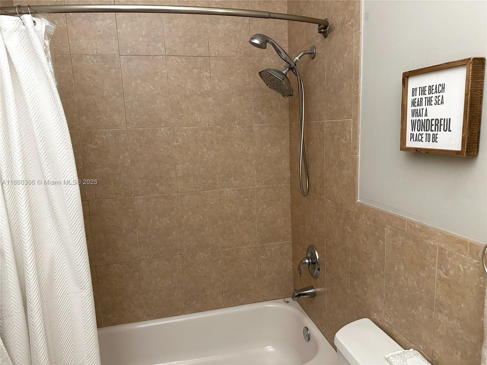 55 Ocean Ln Dr #4020 Key Biscayne, FL 33149