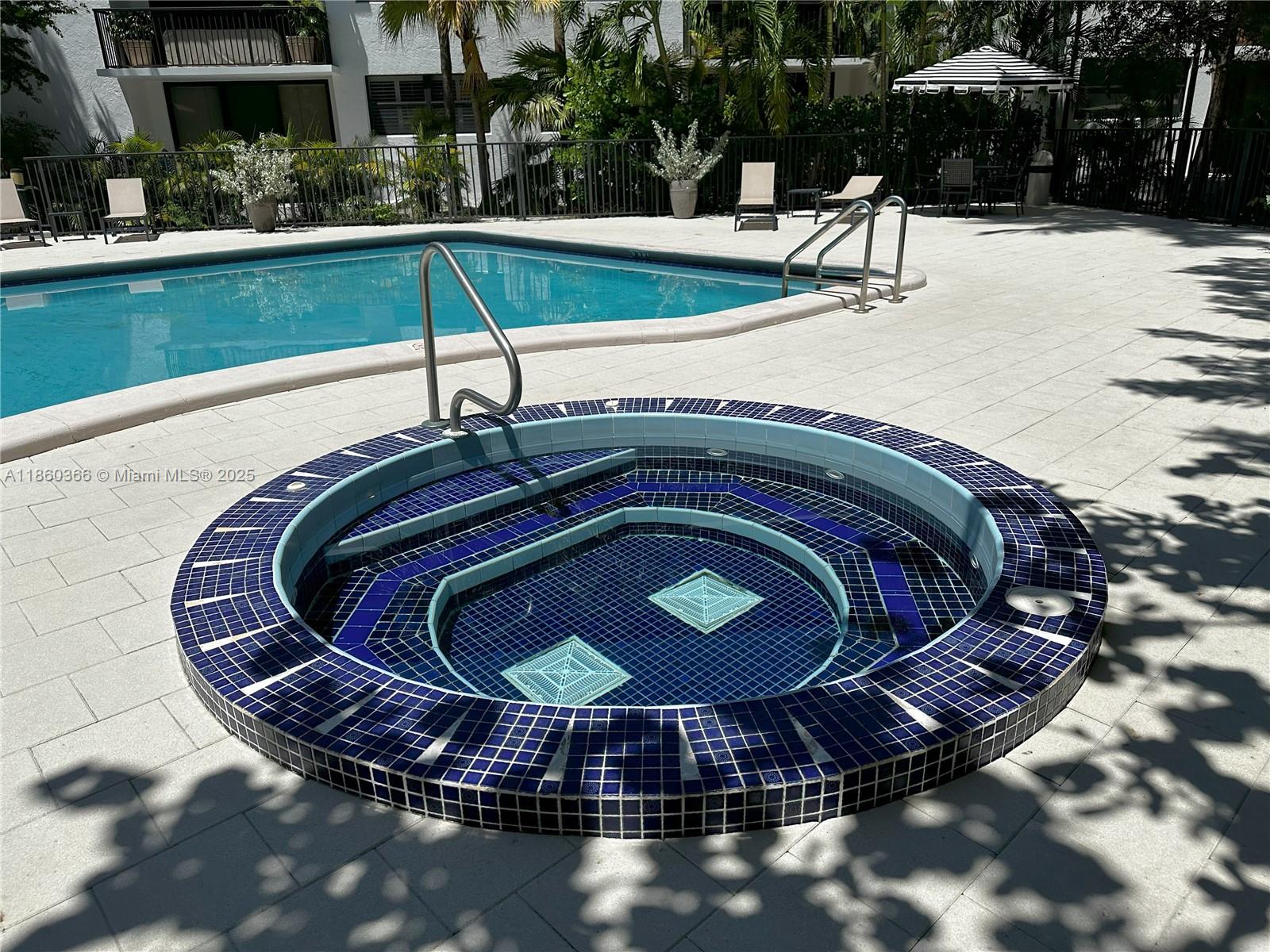 55 Ocean Ln Dr #4020 Key Biscayne, FL 33149