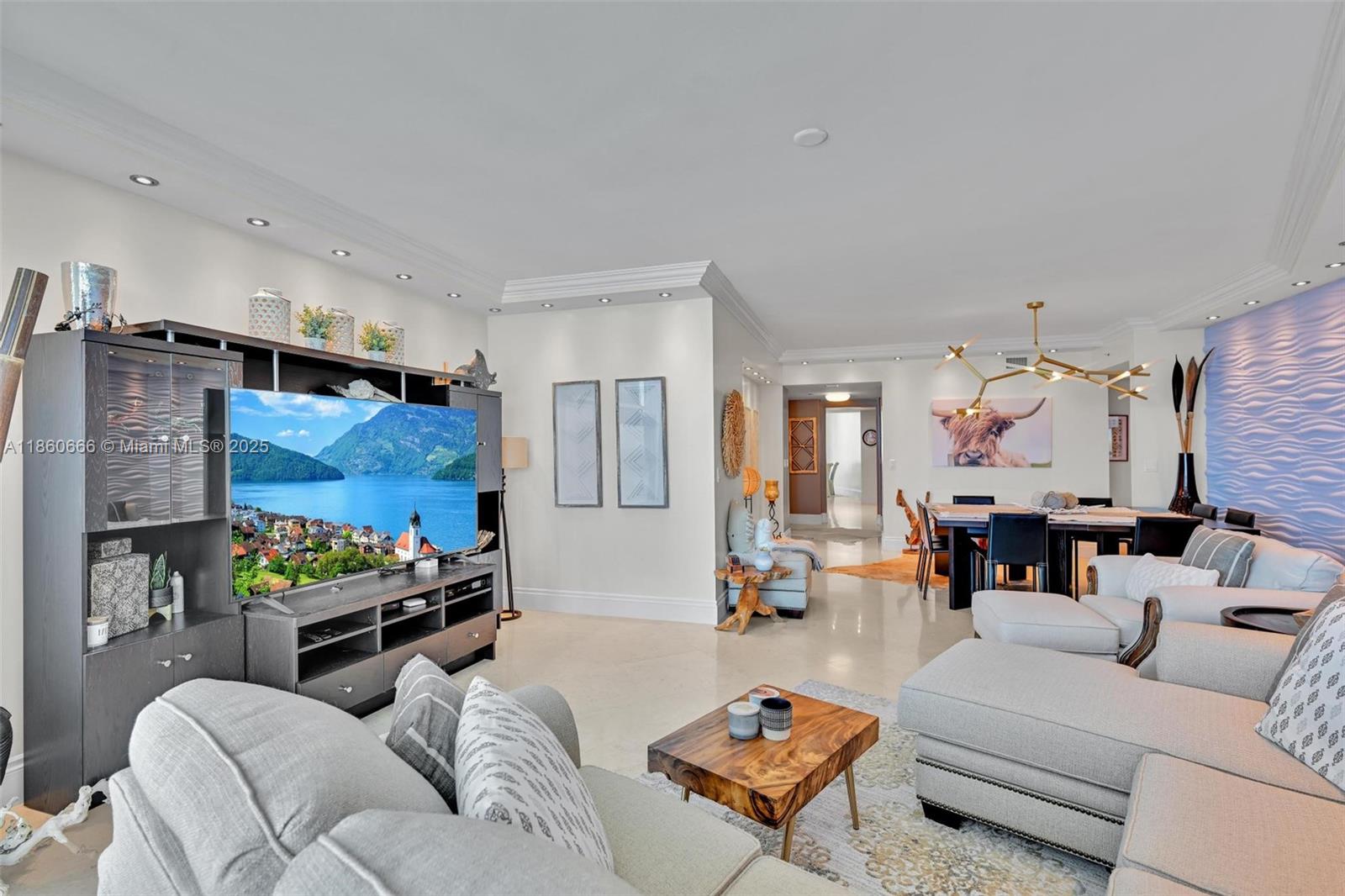 3101 S Ocean Dr #2807 Hollywood, FL 33019