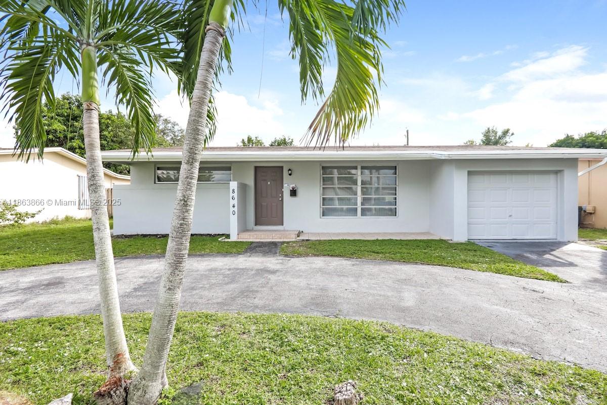 8640 NW 25th St