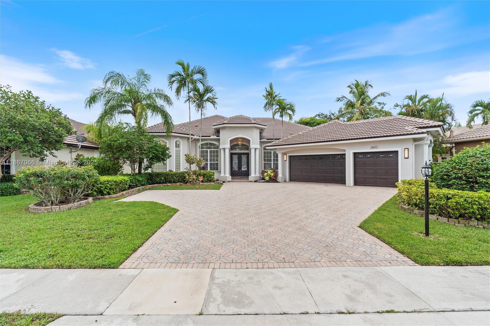 21677 Marigot Dr