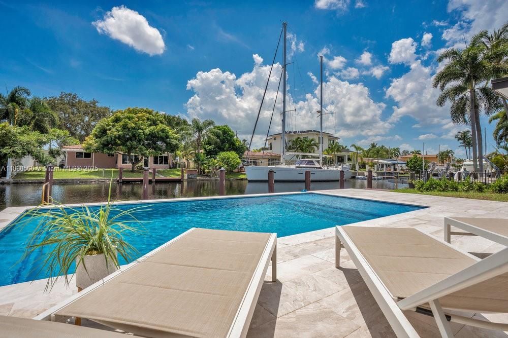 1004 Guava Isle