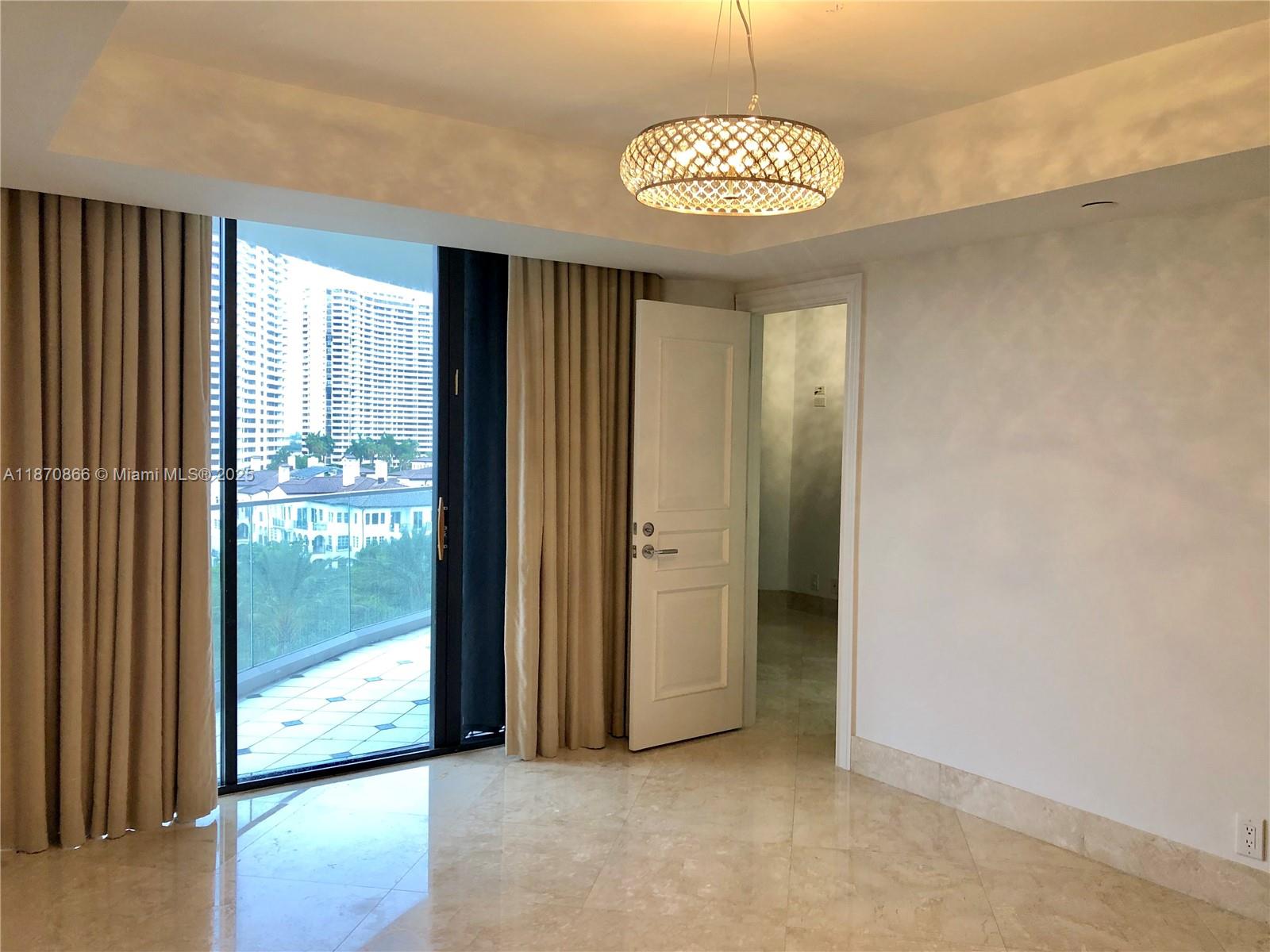2800 Island Blvd #902 Aventura, FL 33160 2800 Island Blvd #902 Aventura, FL 33160