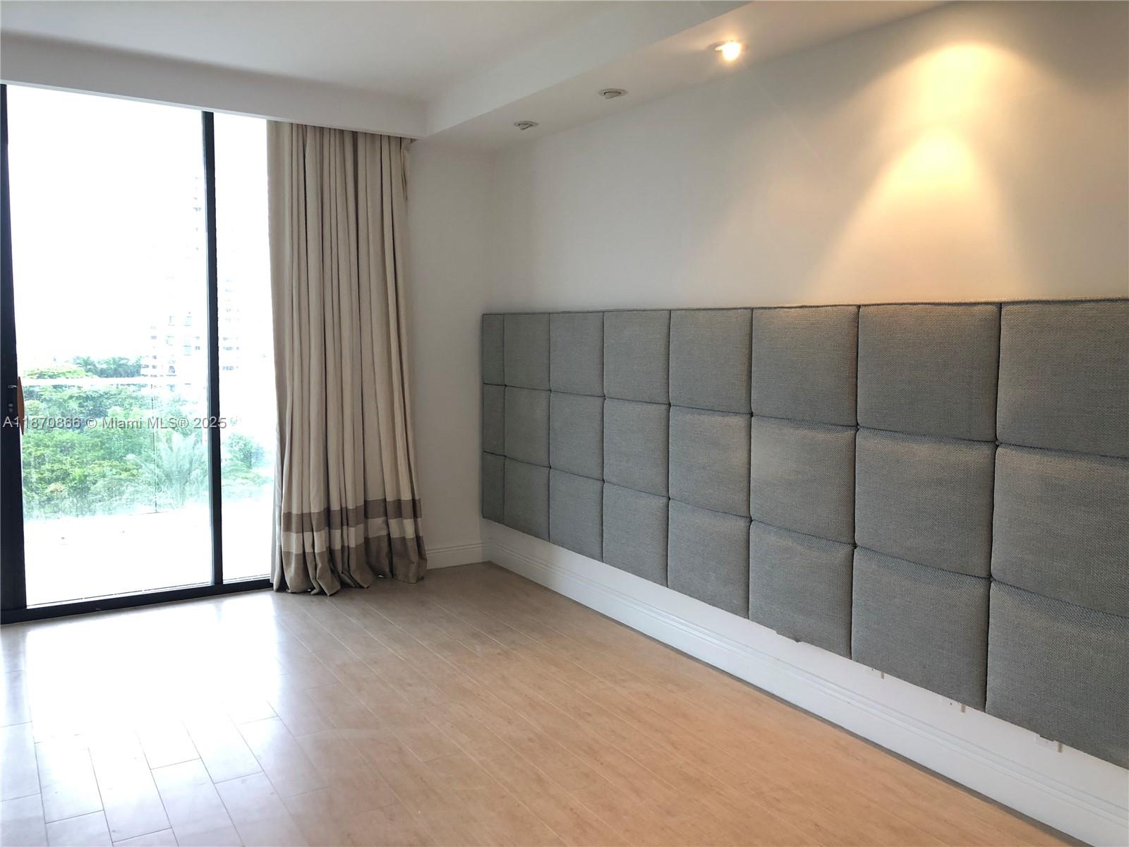 2800 Island Blvd #902 Aventura, FL 33160 2800 Island Blvd #902 Aventura, FL 33160