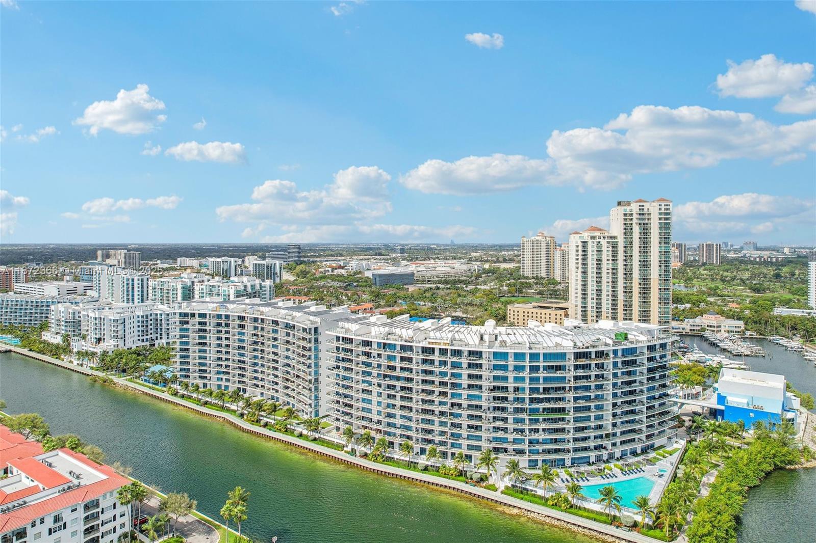 image Echo Aventura42