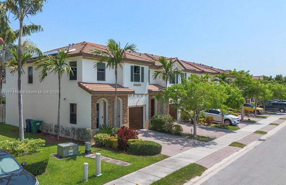 11347 SW 232nd Ter
