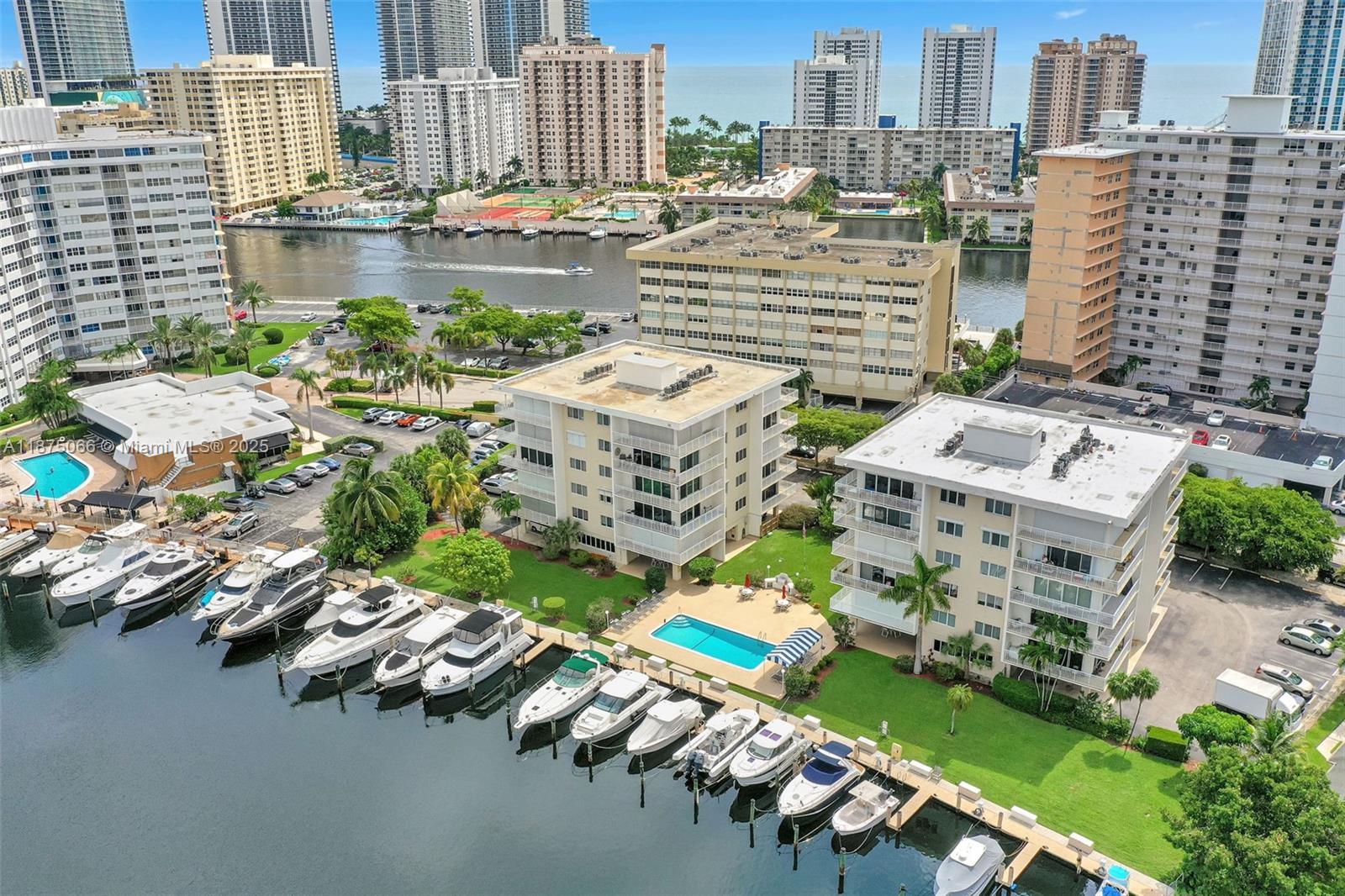 126 Golden Isles Dr #43A