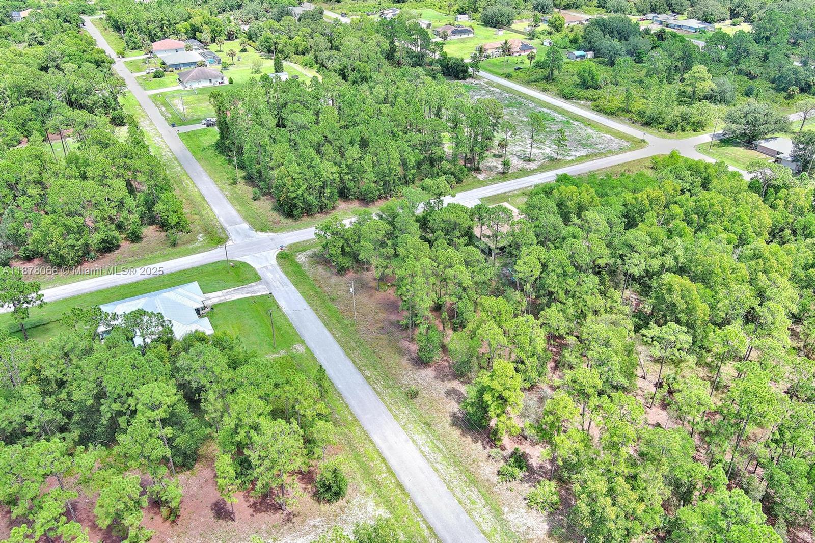 1400 E 11th St Lehigh Acres, FL 33972