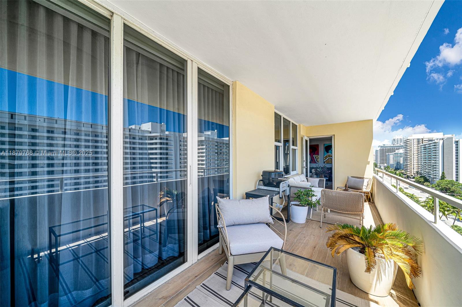 5600 Collins Ave #12E Miami Beach, FL 33140
