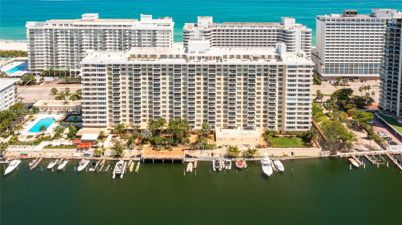 5600 Collins Ave #12E Miami Beach, FL 33140