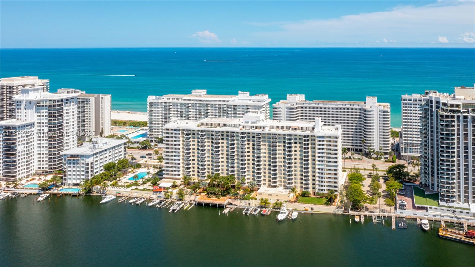 5600 Collins Ave #12E Miami Beach, FL 33140