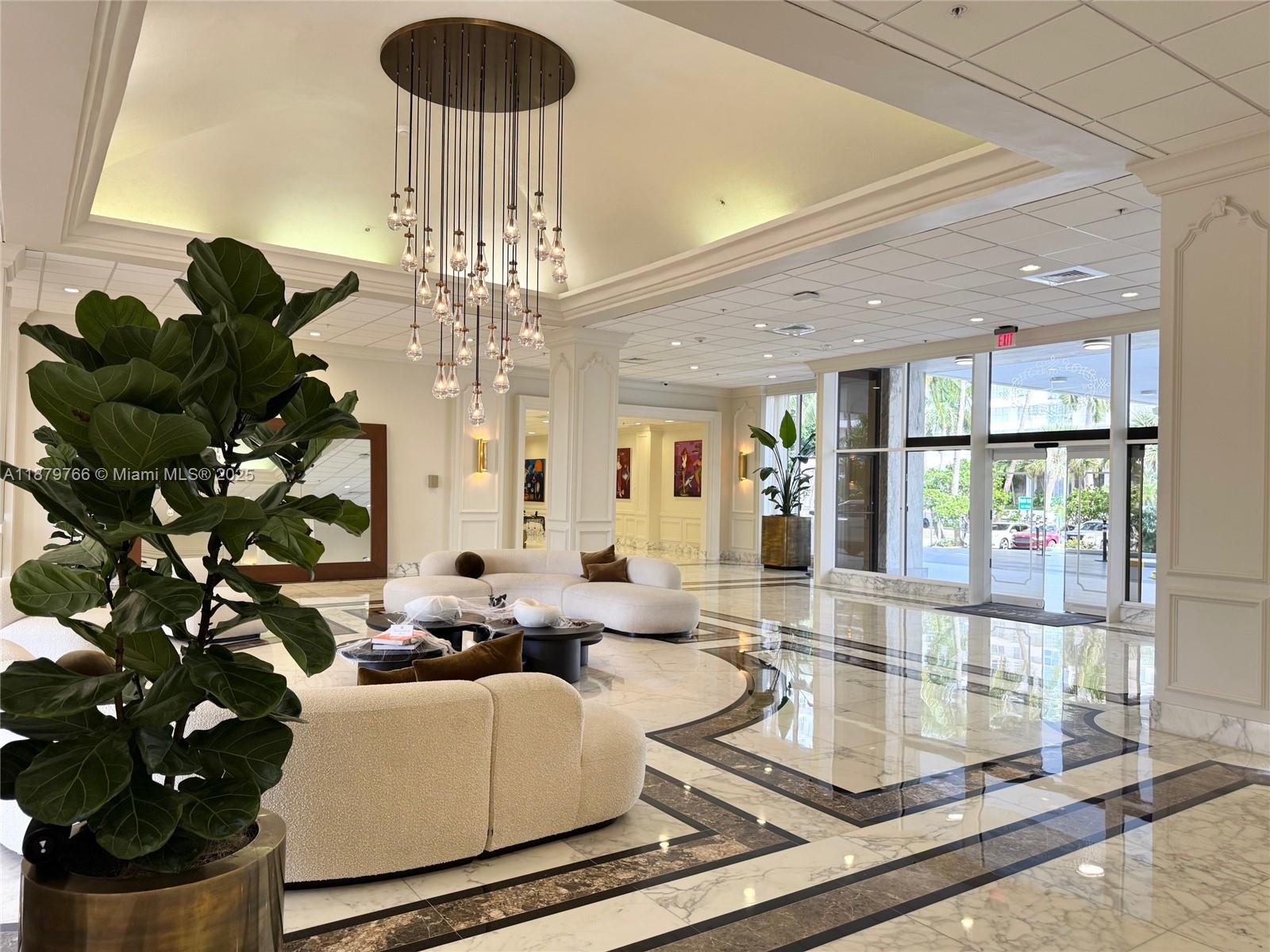 5600 Collins Ave #12E Miami Beach, FL 33140