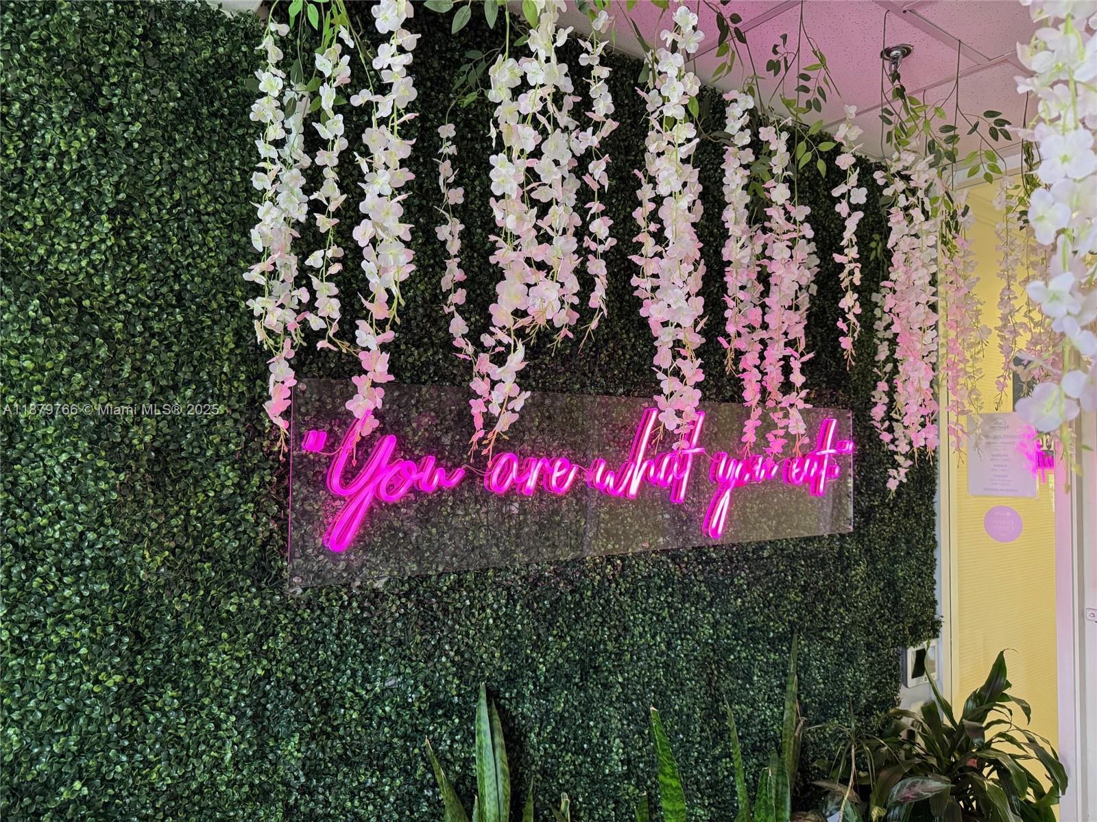 5600 Collins Ave #12E Miami Beach, FL 33140